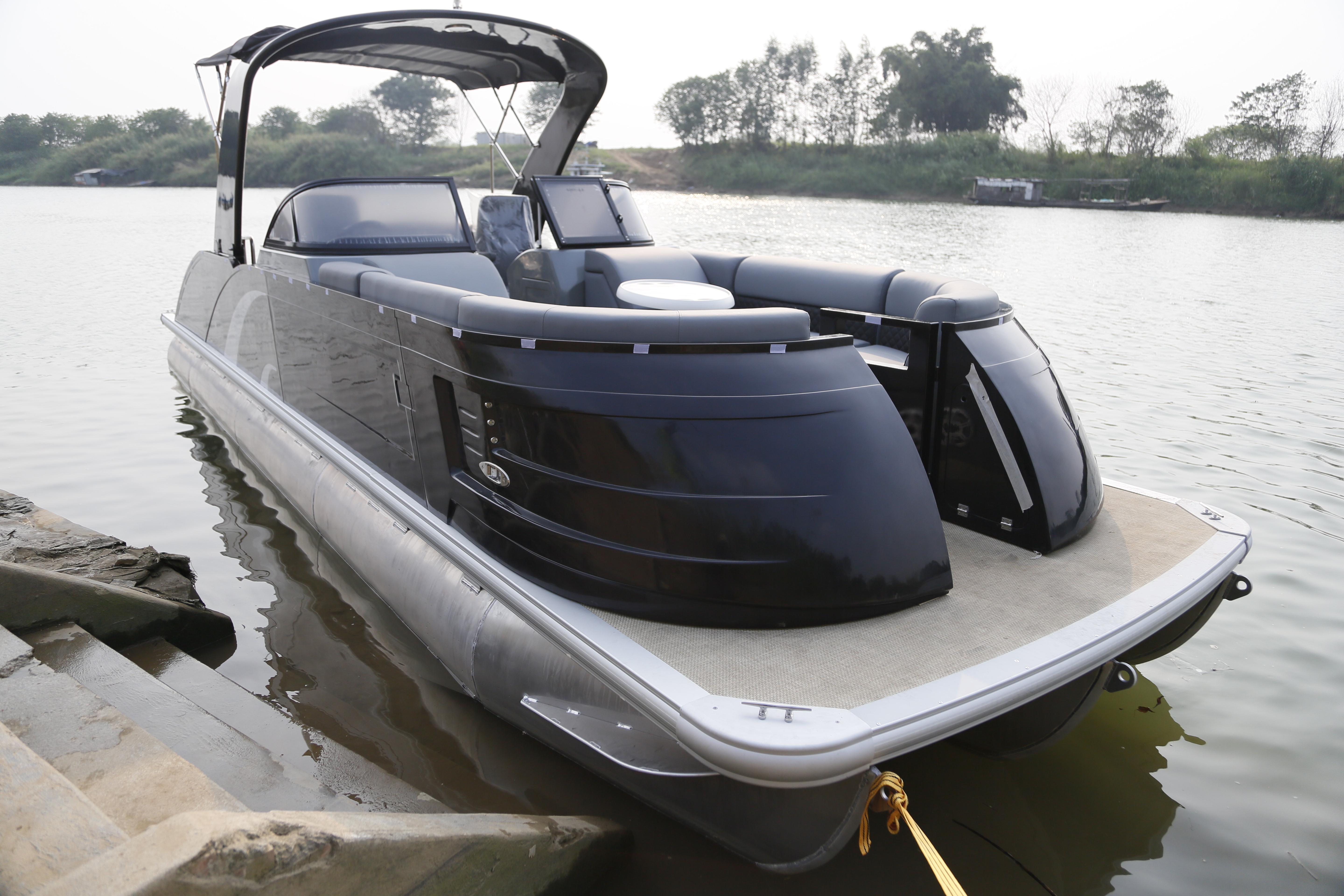 Kinocean New 27ft Fiberglass Tritoon Sport Pontoon Boat Made in Vietnam for Sale