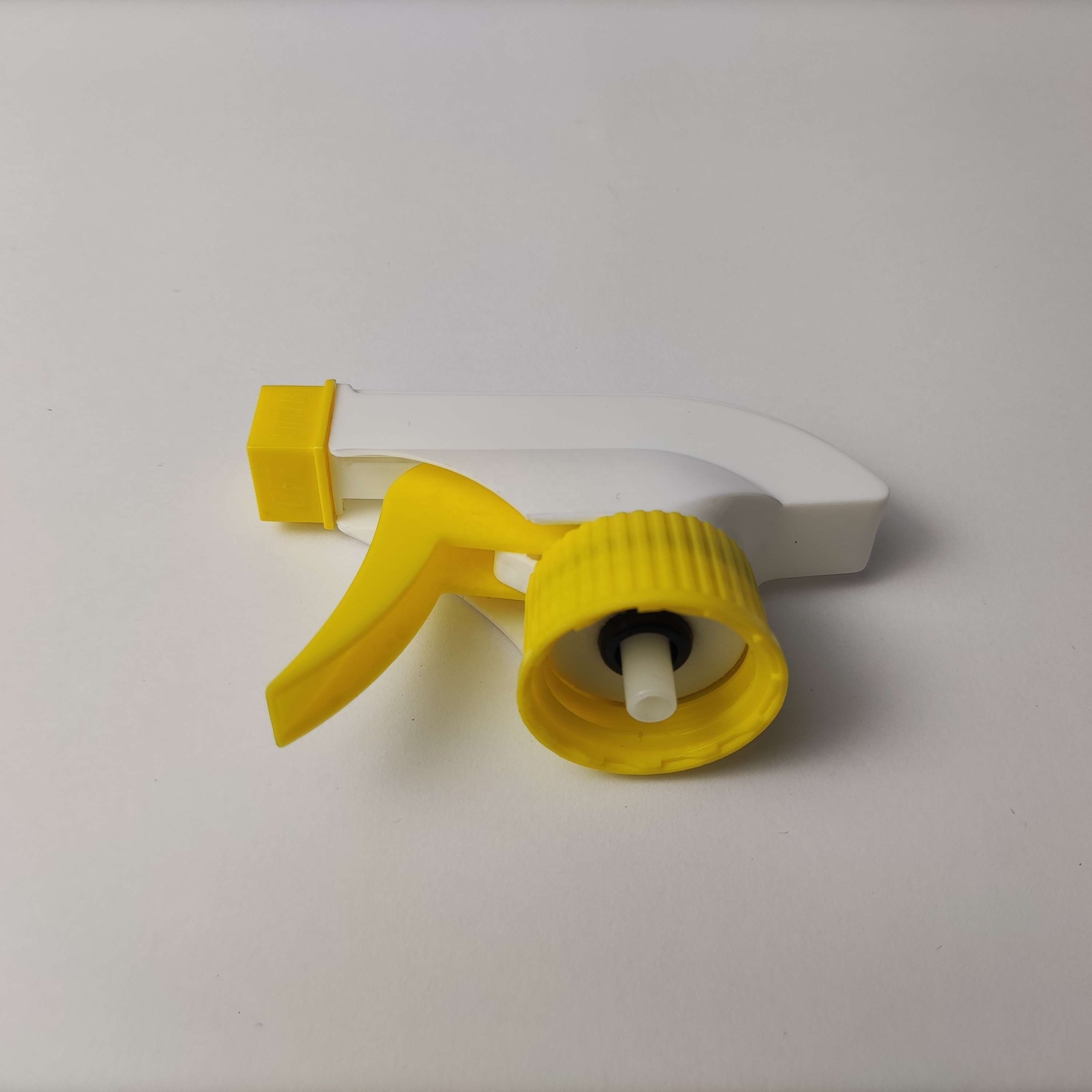 Kinpack customized yellow 28/410 trigger sprayer foam sprayer gun manual for garden sprayers or household