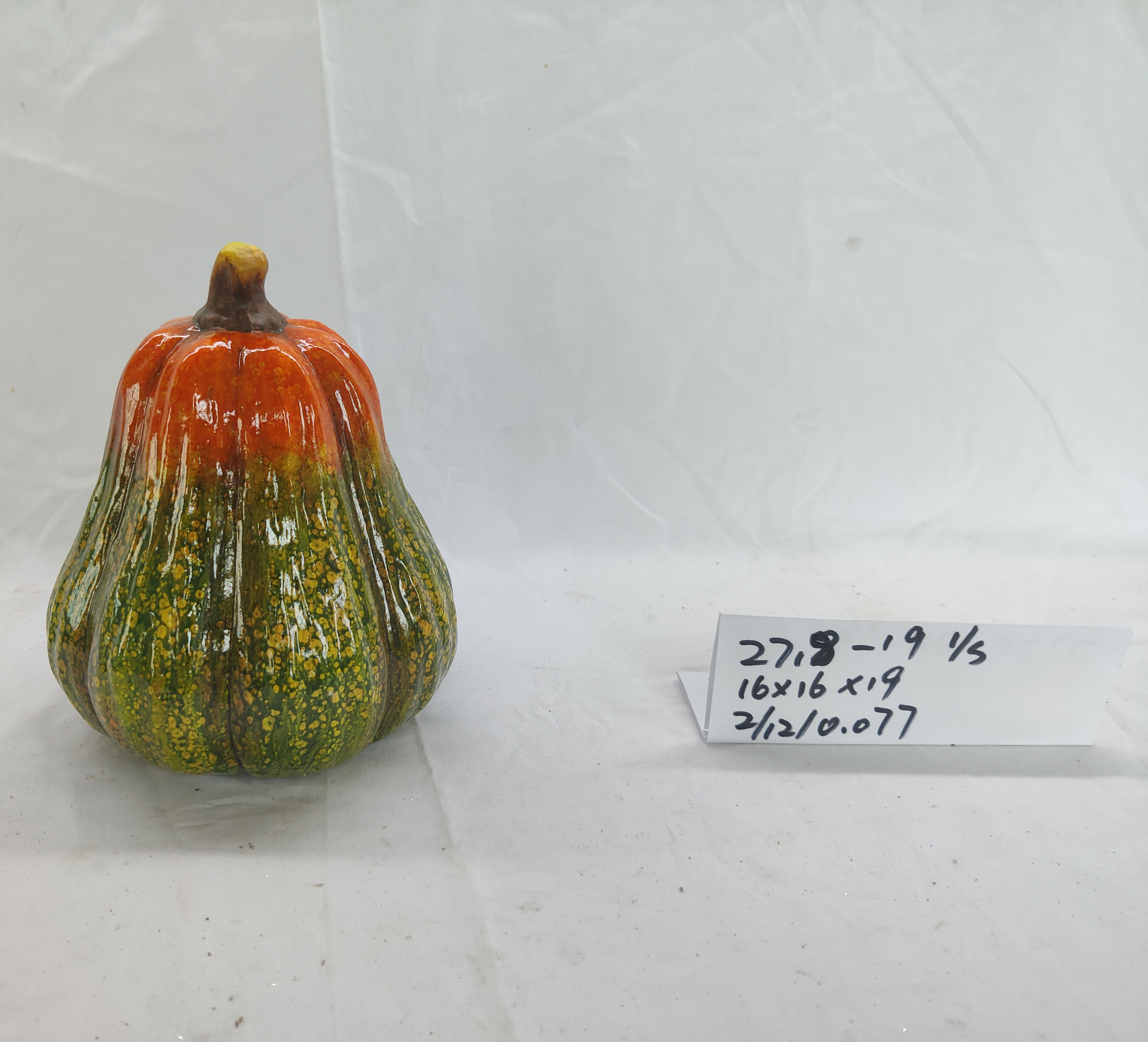 Hot Sell Funny Pumpkin Figurine Ceramic Green Fall Pumpkin Decor Crafts