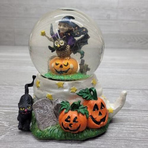 Hot Sale The Nightmare Before Christmas Music Anime Halloween Snow Globe For Gifts