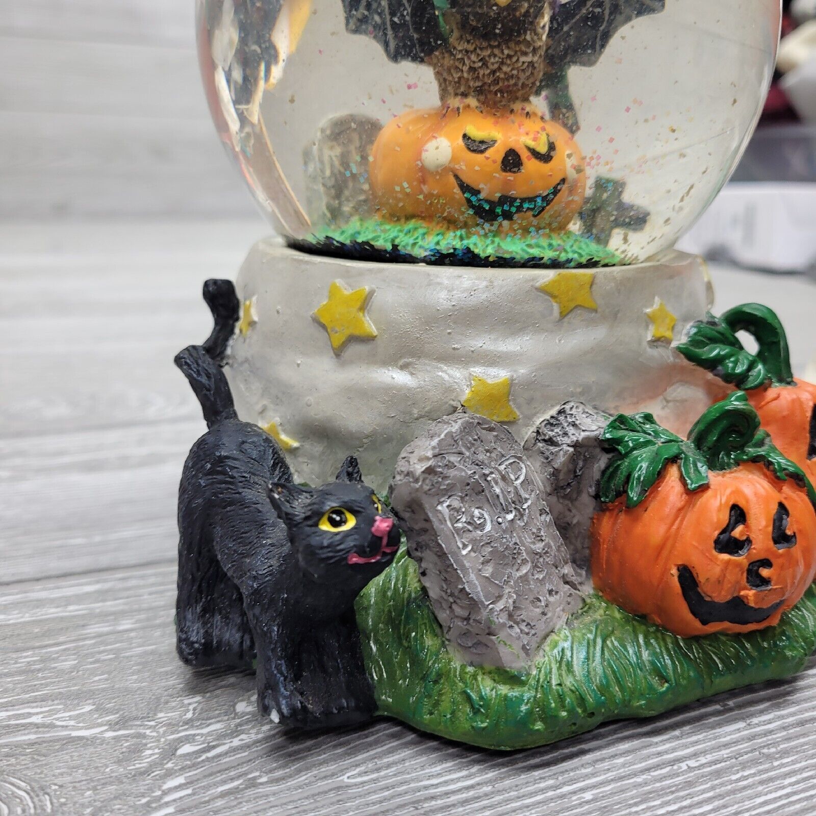 Hot Sale The Nightmare Before Christmas Music Anime Halloween Snow Globe For Gifts