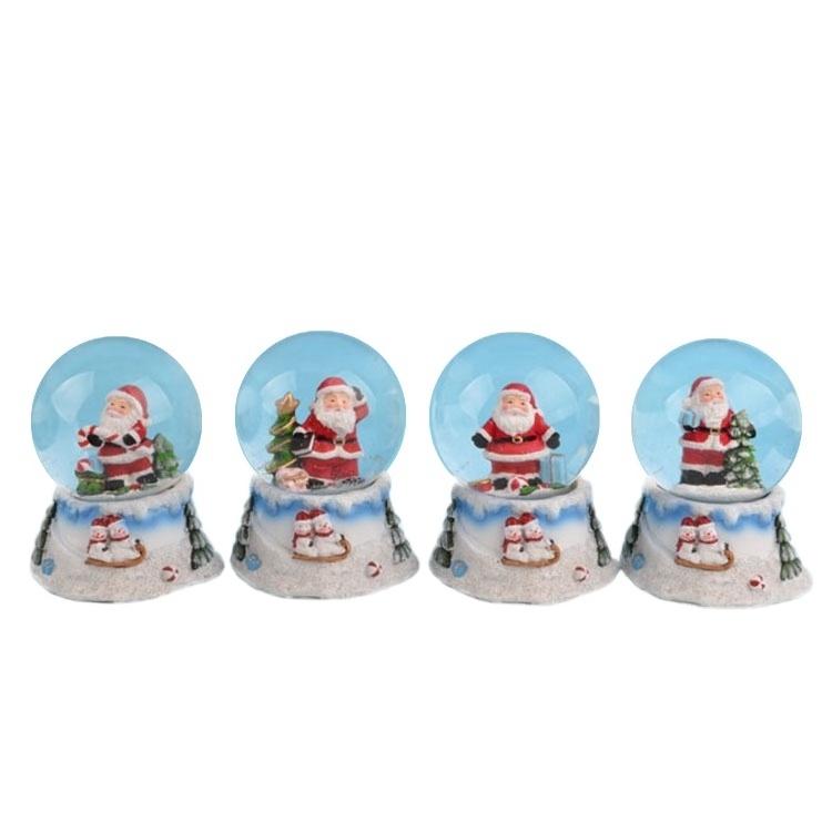 Hot Sale Custom Polyresin Christmas Tiger Souvenirs Snowball