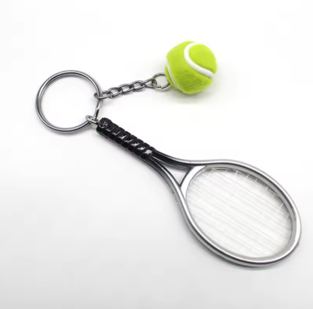 High Quality Wholesale Simulation Mini Tennis Rackets Sports Personalized Keychain Beach Tennis Keychain Racquet Keychain