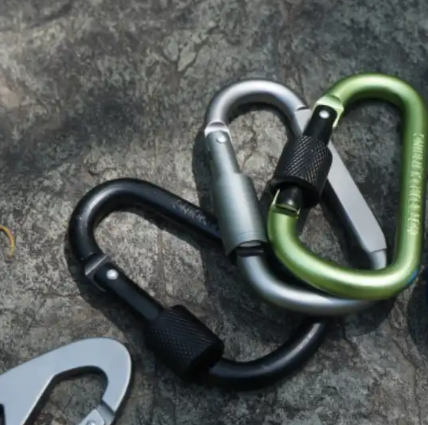 Popular New Product Factory Customization  4.7g Carabiner Swivel Lock Parachuting Carabiner Screw Carabiner