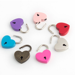 China Suppliers New Products Large Heart Key Padlock For Lovers