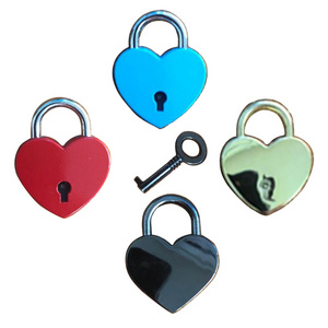 wholesale Small Metal Heart Shaped Padlock Mini Lock with Key for Jewelry Box Storage Box Diary Book Toy Luggage Handbag Tiny Cr