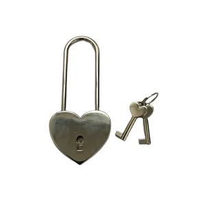 China Hot Sale Love Heart Silvse Padlock with long shackle for Wedding Luggage