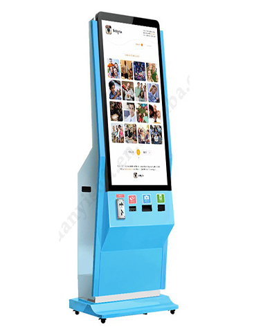 self service touch screen payment Photo booth