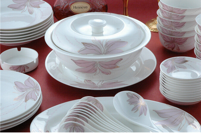 Haonai elegant hotel/restaurant/home supplies ceramic/porcelain/bone china dinnerware set