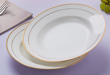 Super white porcelain service plates,white ceramic flat dishes with gold rim.