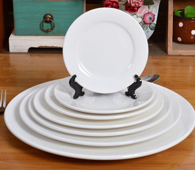 Haonai wholesale white and round dinner plate ceramic flat plate porcelain serving plate sets dinnerware tableware