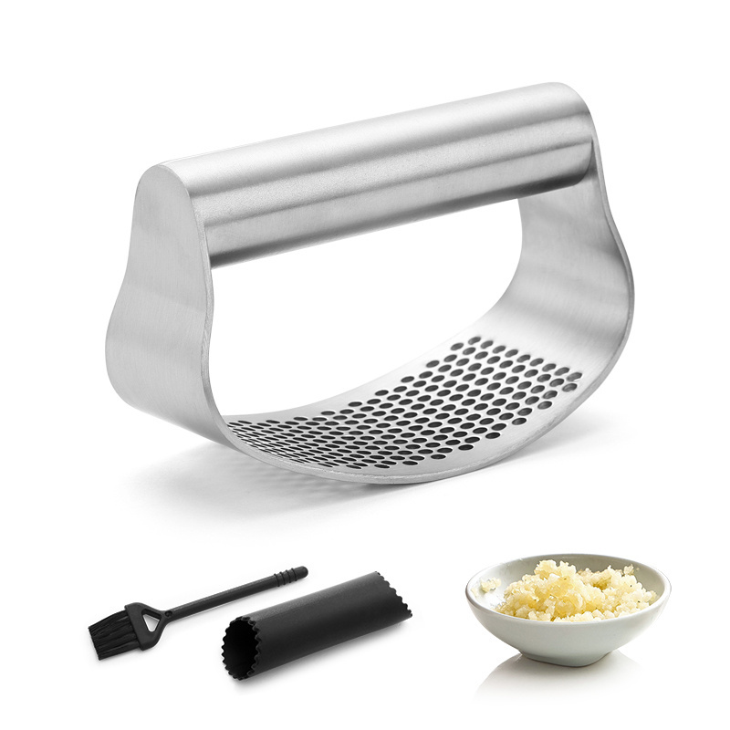 New Household Small Garlic Masher Stainless Steel Ring Garlic Press Kitchen Manual Garlic Masher