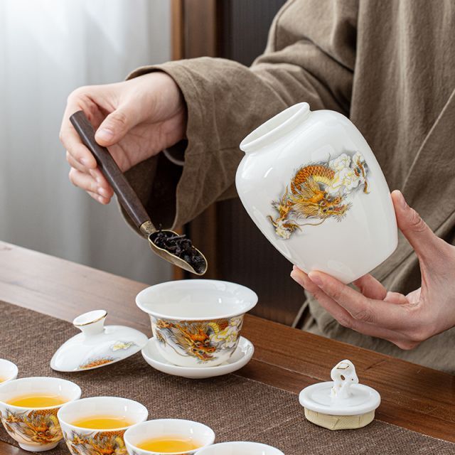 New Product Dragon Teapot Teacup Tea Set Gift Box  New Chinese Wedding Gift Set Coffee cup Tea kettle Educational gift Business