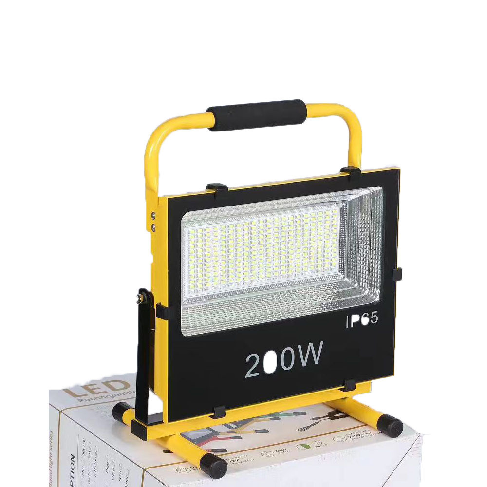 portable led  flood light  200w  rechargeable camping or emergency led flood light CB IECEE  CE ROHS certificate