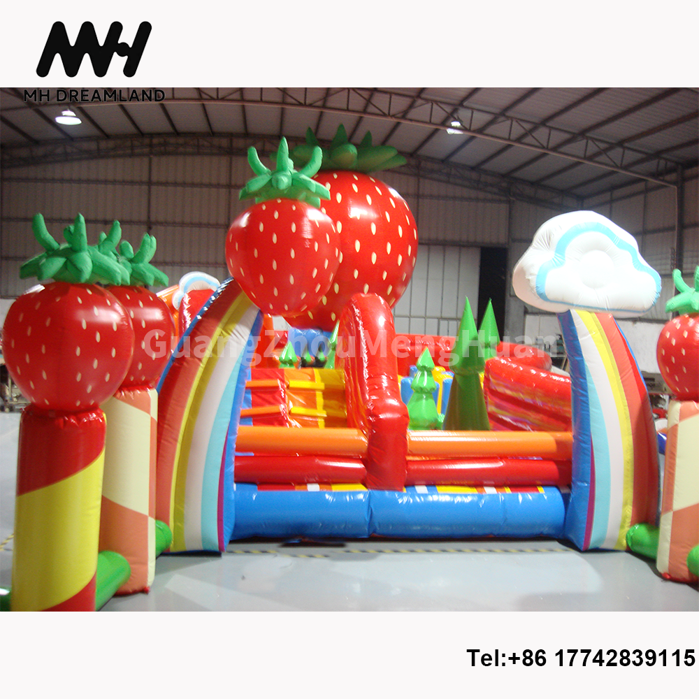 Hot Selling Inflatable Bounce House Strawberry Castle Water Slide Bouncer Combo PartyJumping for Outdoor Gamme