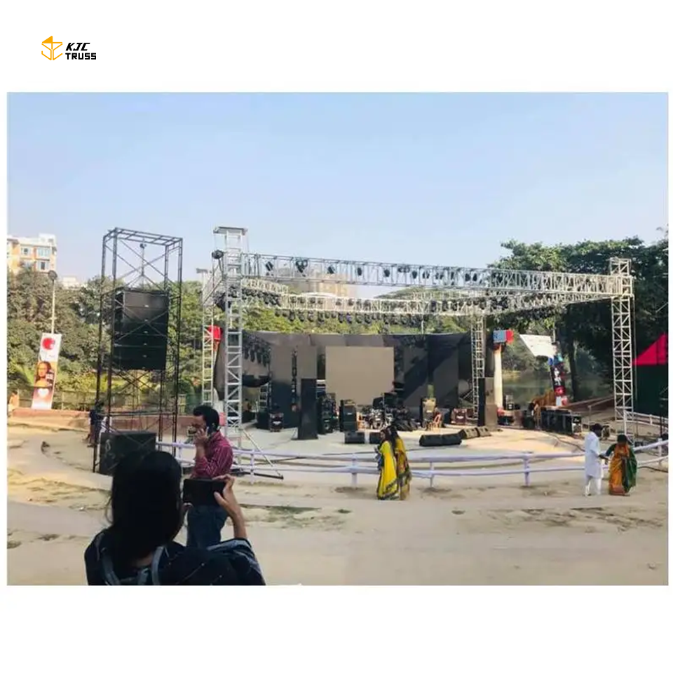 Backdrop Truss New Design Top Quality Concert Aluminum A- roof Truss System Stage Speaker Lift Event Dj lighting Display Truss