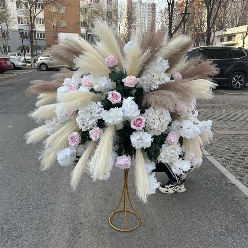 IFG Wholesale 3D White Hydrangea with Pampas Artificial Flower Kissing Balls for Wedding Decor