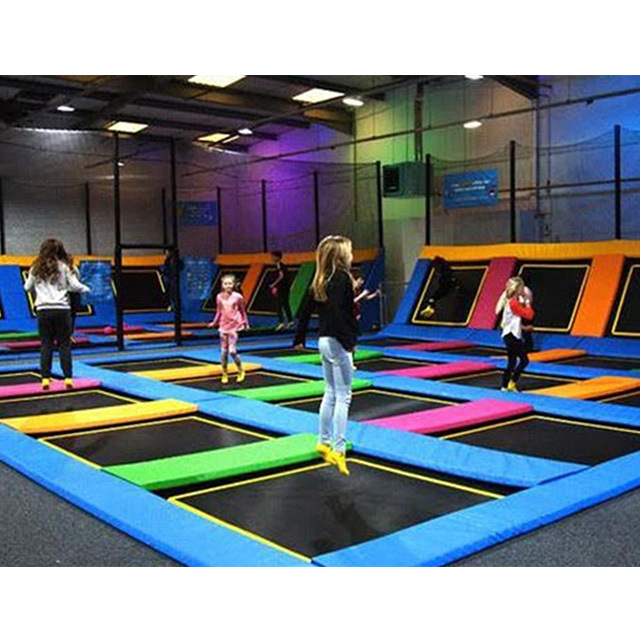 Indoor Entertainment Equipment 18ft 20ft 24ft Jump Bungee Trampoline