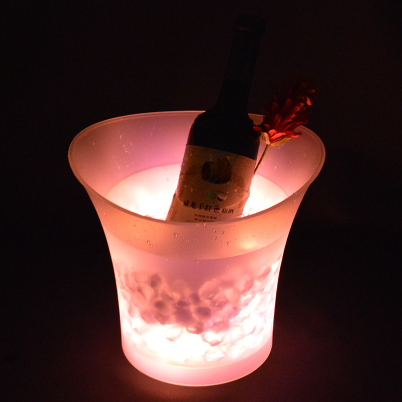 Hot Selling 5L Plastic Ice Bucket Customized Led Illumination Buckets For Champagne Wine Vodka Whiskey Beer Drinks