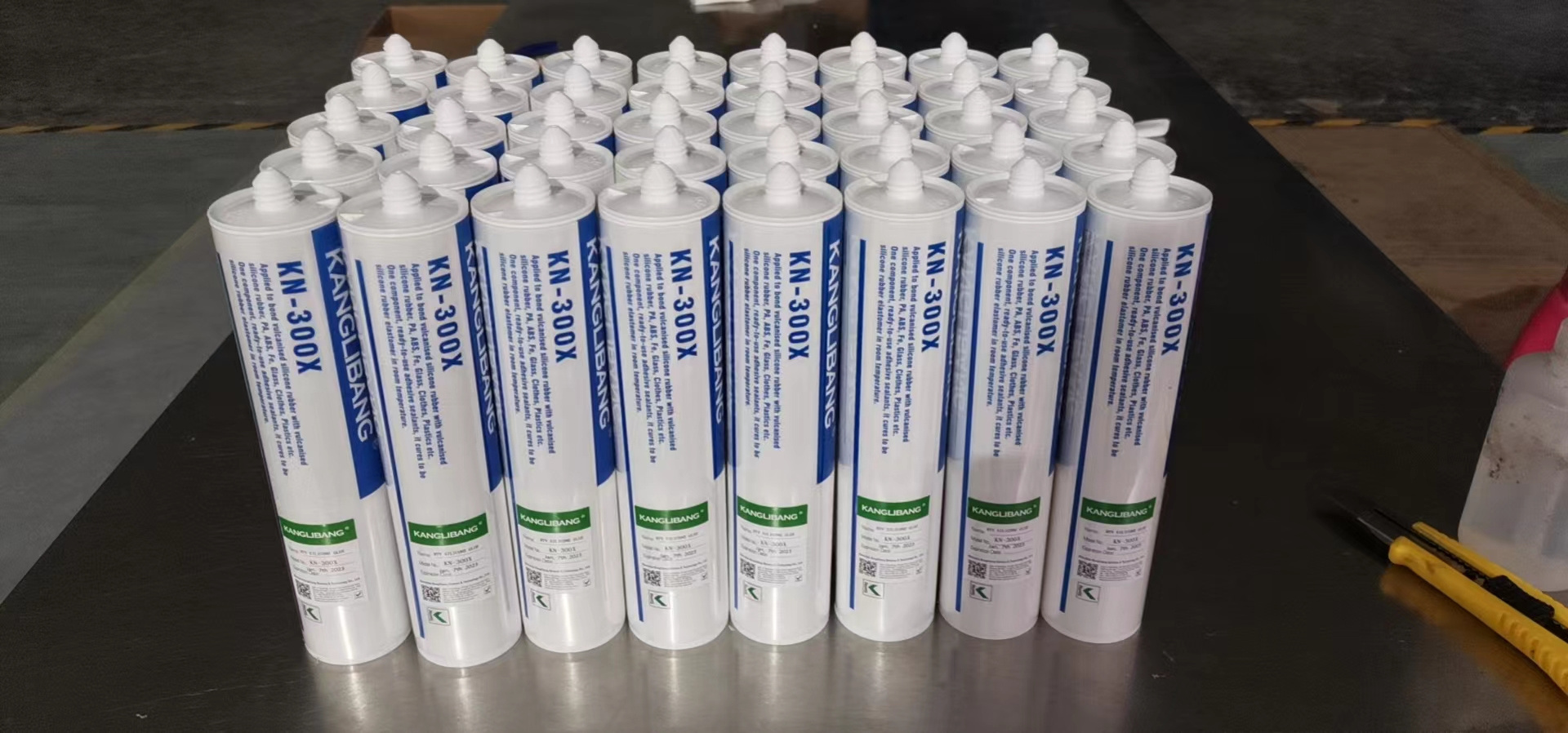 KANGLIBANG Strong adhesion RTV Silicone glue for bonding medical silicone tube