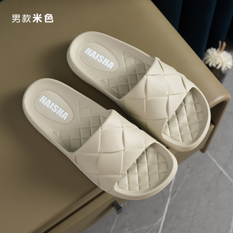 2022 New Design Fashion Anti-slip Women Men Comfortable Sandals EVA Slippers Home Slides Indoor Outdoor Slippers Winter Slippers