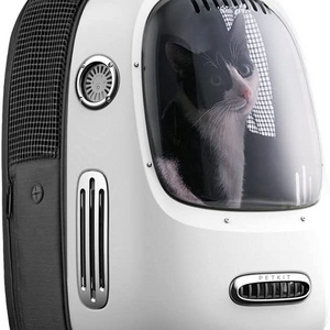 Light Comfortable Cat Dog Backpack Bag Ventilated Cat Backpack Carrier With Inbuilt Fan