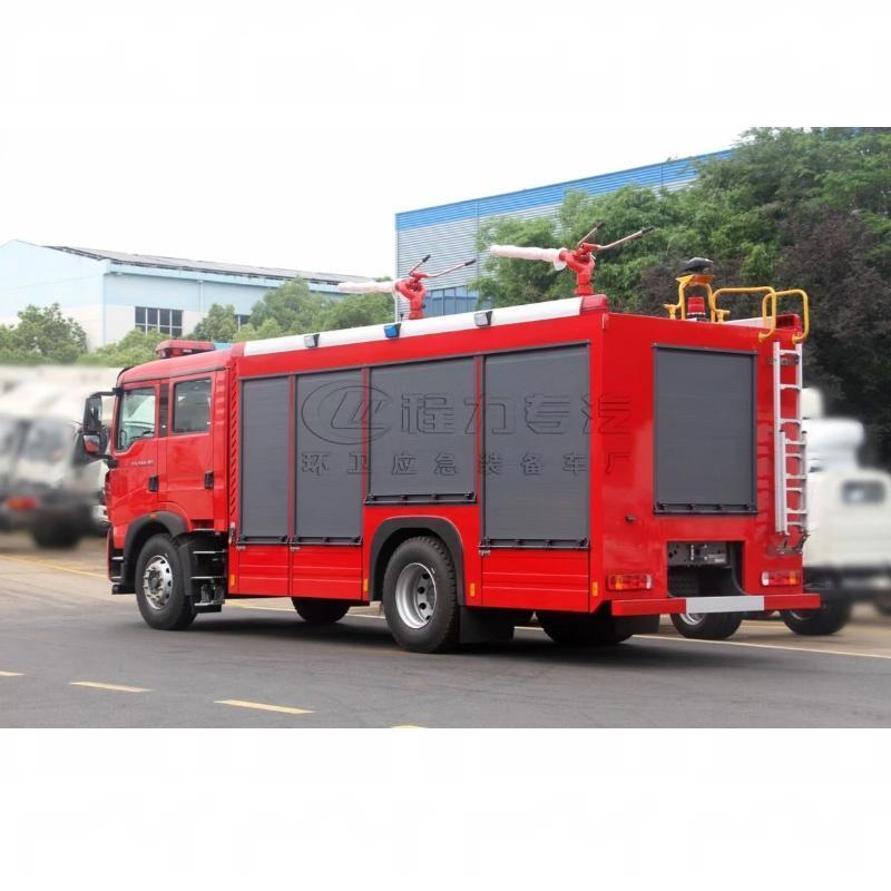 Factory price of HTC HOWO 6t dry powder foam combined fire truck