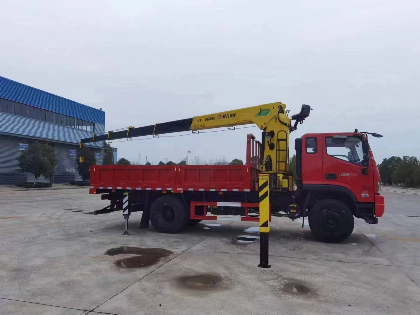 Custom Heavy Duty 40tons 50tons 10 Ton Truck Mounted Crane Dongfeng Dump Truck Tow Trucks & Wreckers