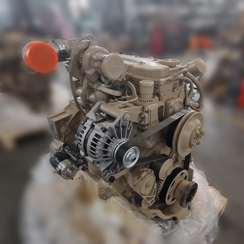 QSB4.5 152Hp CPL8755 113Kw@2200rpm Diesel Engine 4 Cylinder Engines for Sale for DCEC Engine Assy Made by USA