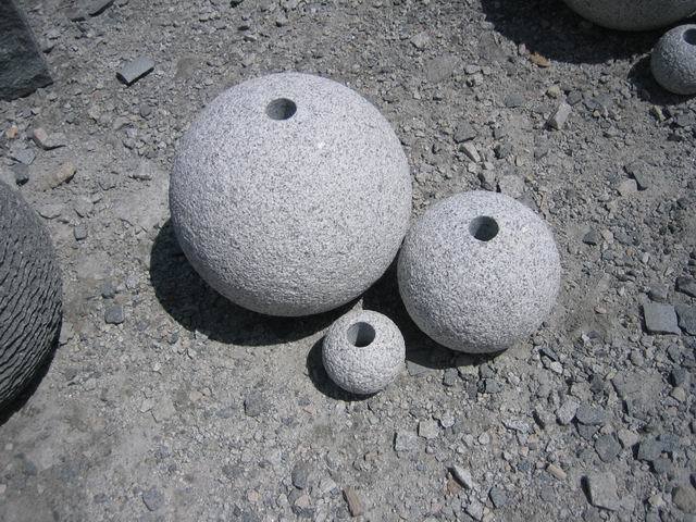 Chinese G603 Granite Garden Car Parking Stone Solid Granite Sphere