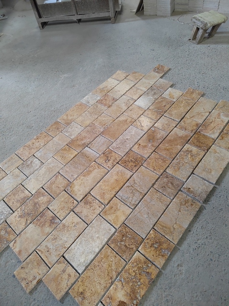 Iran Travertine Marble Beige  Stone Pattern Ivory Tumbled Travertine Paver For Pool