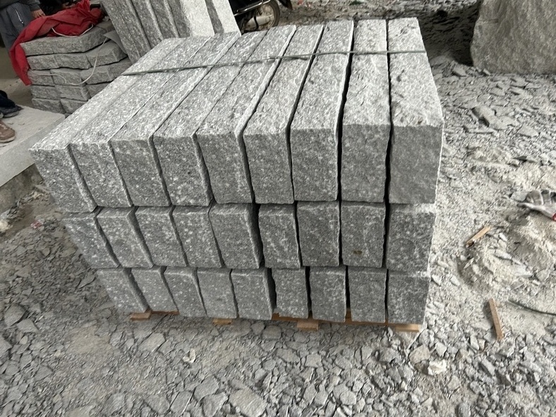 Industrial-Grade Granite Curbstone Outdoor Flooring Stone with Competitive Pricing