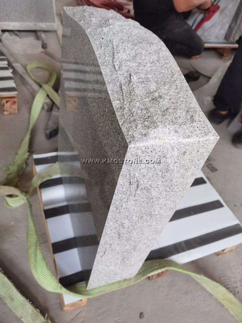 European American Style Customized Size Marble Granite Tombstones Headstones for Cemetery Memorial Garden Outdoor Application