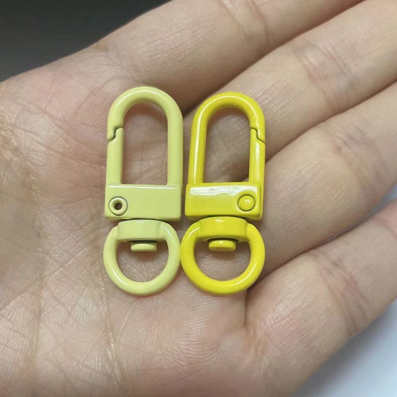 Wholesale rotating keychain Lock Buckle Snap Hook Swivel Eye Trigger Metal key chain in bulk diy accessory Key Ring Crafts Clasp