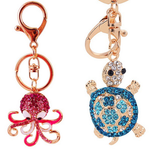 Sea Animal Metal Key Chains Pendant Cute Crystal Rhinestone Keychains Turtle Crab Dolphin Keychain Fashion Women Bag Accessories