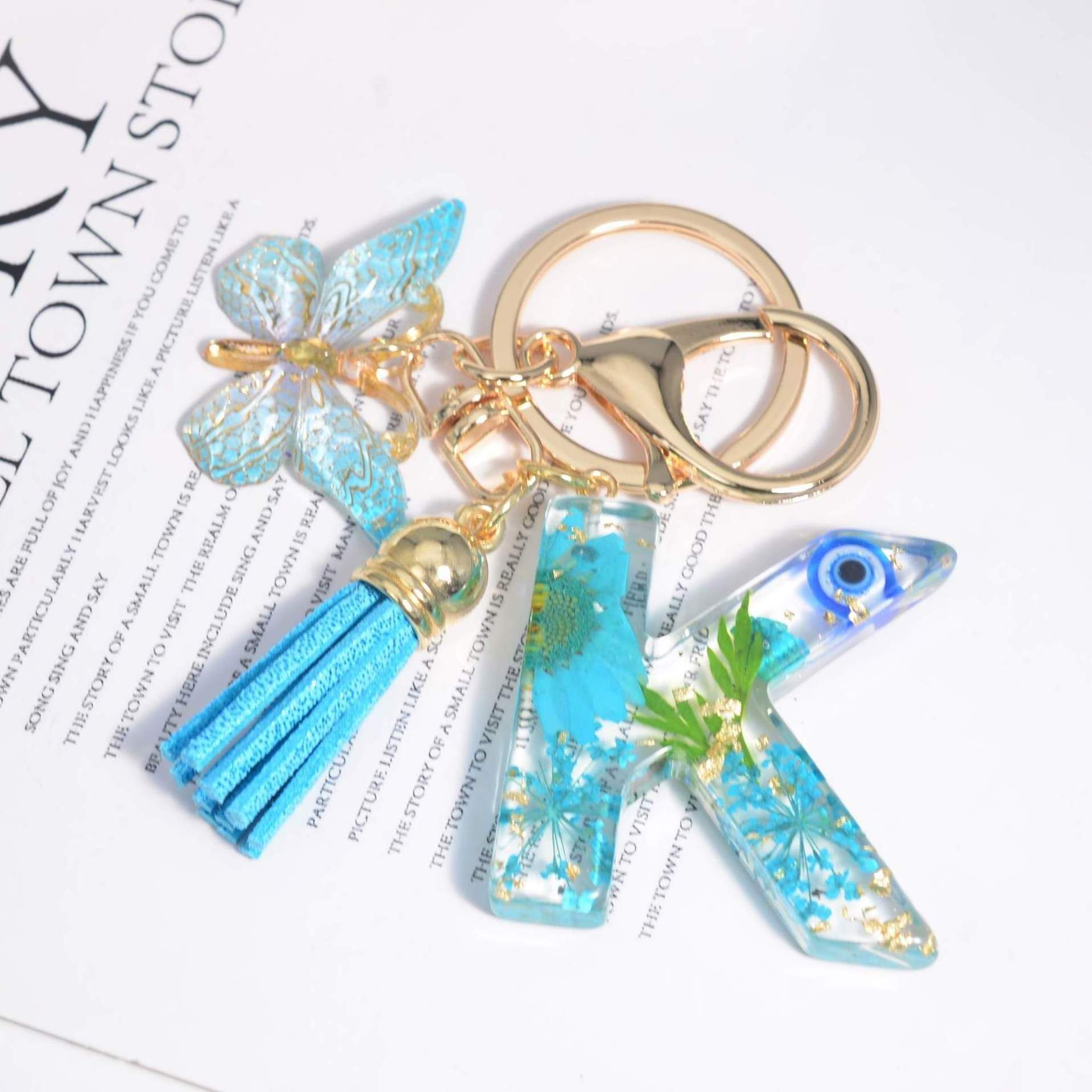 Epoxy Resin letter keychain Tassel Daisy Dried Flower Acrylic Butterfly Turkey Blue evil eye Key chains Gift Cute Girly Keychain