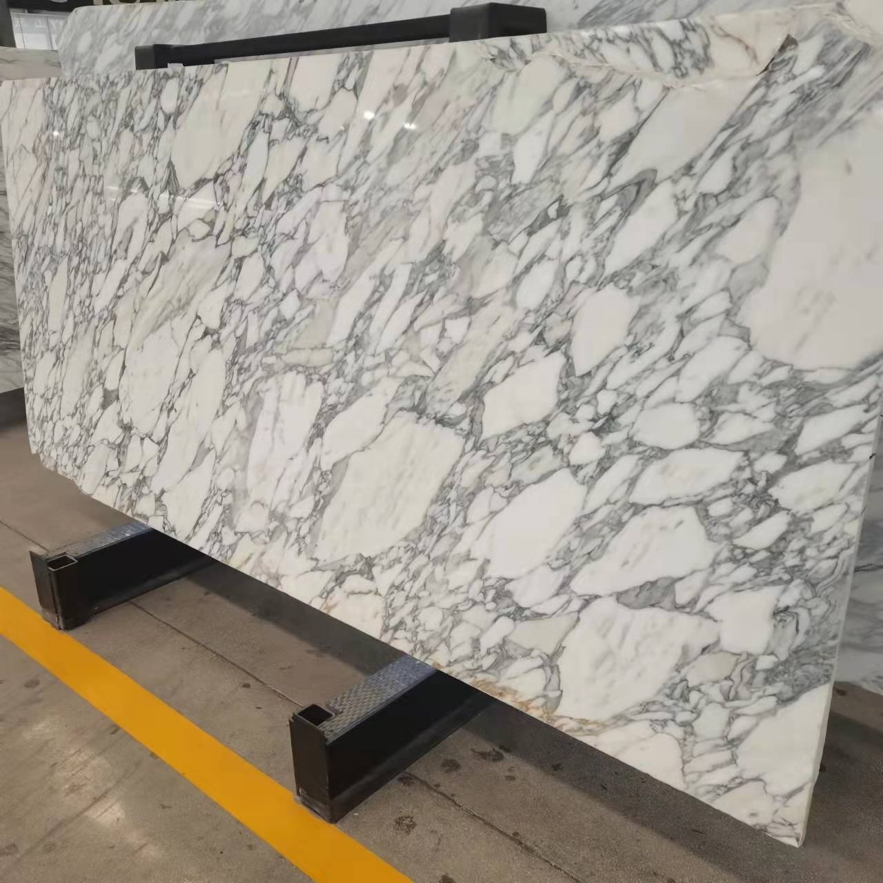 Italian Top Quality Arabescato White Marble For Table Top