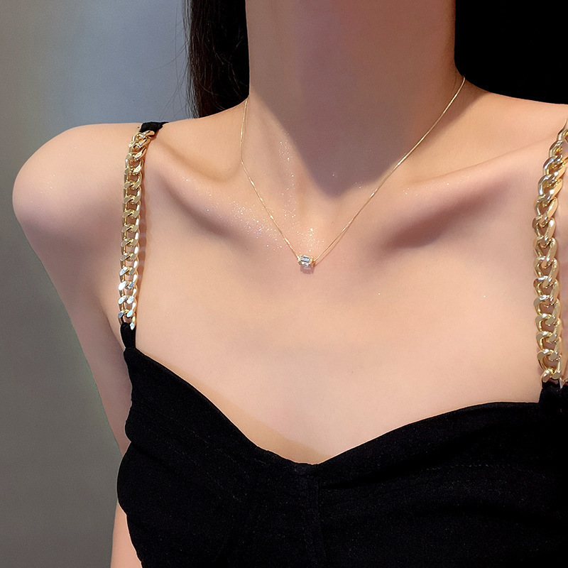 Collar De Acero Inoxidable Women Stainless Steel Chain Necklace Sparkling Zircon Diamond Necklace Tarnish Free Clavicle Chain