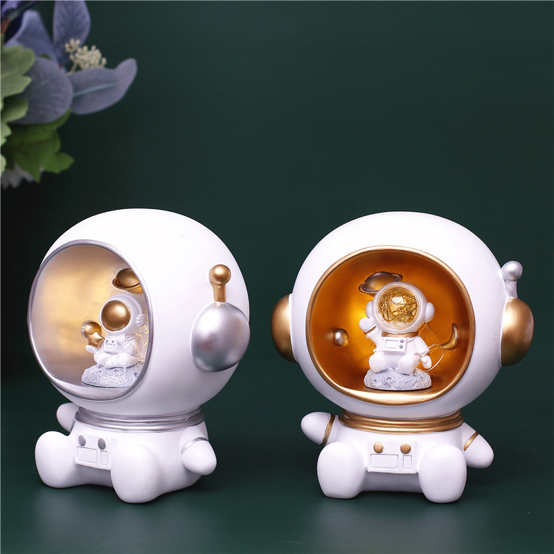 Astronaut Light Table Lamp Desktop Ornaments Piggy Bank Coin Storage Box Night Light Astronaut Night Light\