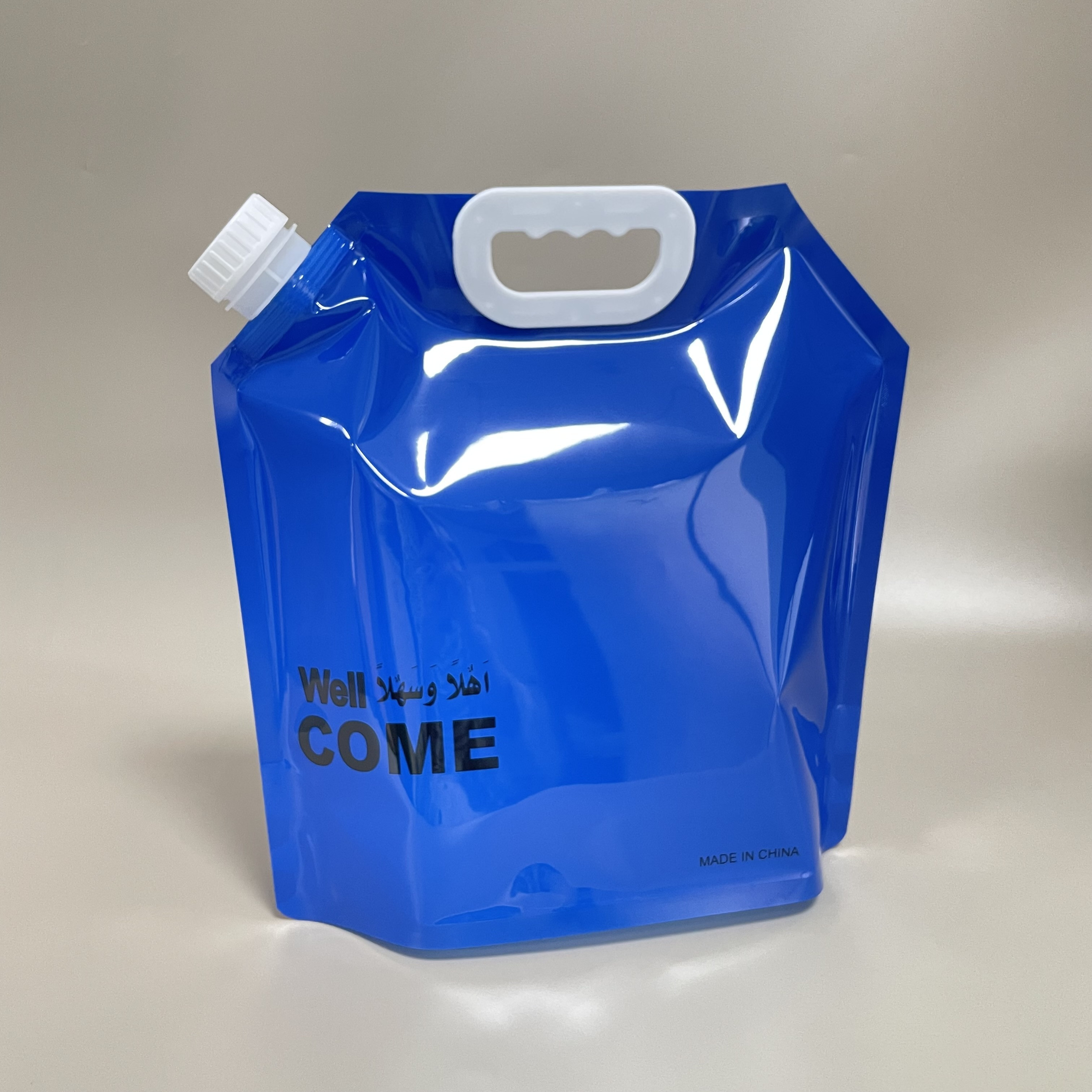 RTS 4L 5L accept customized transparent water spout pouch outdoor use gas drink gallon beverage bag