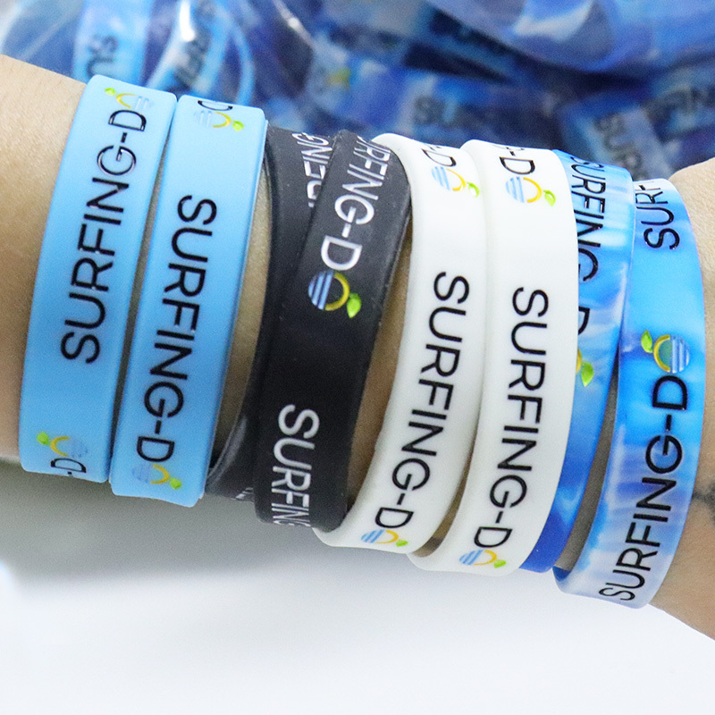 Personalised Custom Engraved Rubber Wrist Band Silicon Wristband New Design Promotional Sports Silicone Wristband