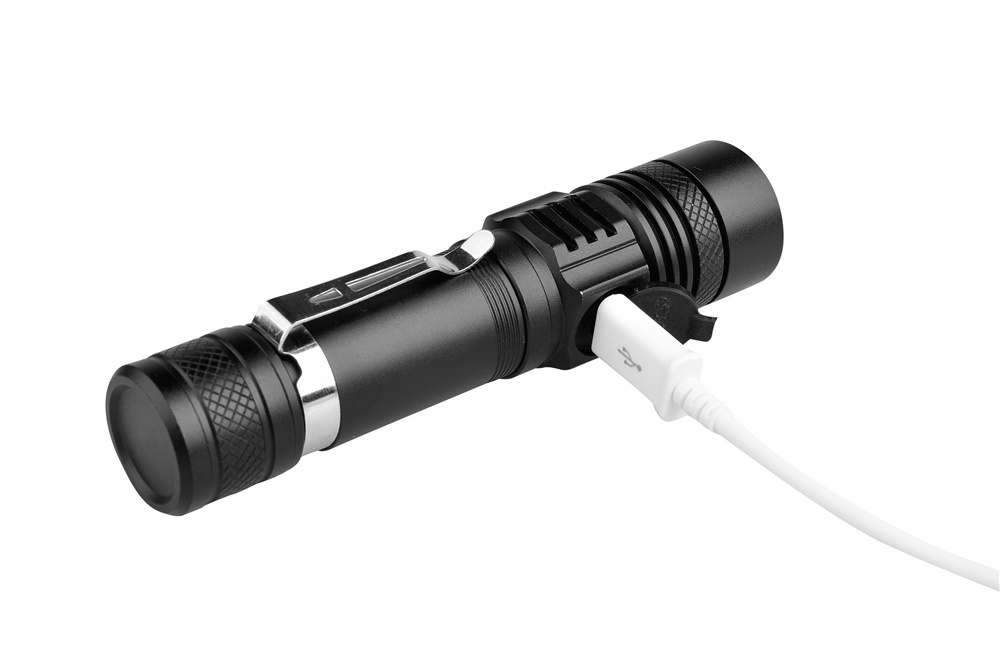 Adjustable Focus T6 Led Patrol Long Distance Hunting Tactical Flashlights Rechargeable Torch Light Zoom Flashlight Clip