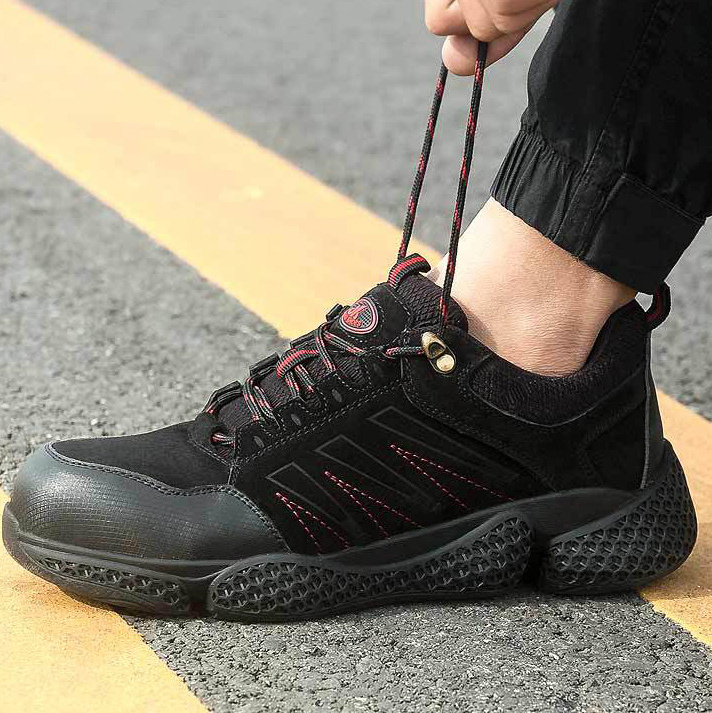 Wholesale high quality non slip cushioned black work breathable safety shoes for men