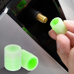 Luminous Plastic Tire Valve Caps Glow In The Dark Universal Fluorescent Car Tyre Dust Caps For Truck Vehicle Motorcycle Suv