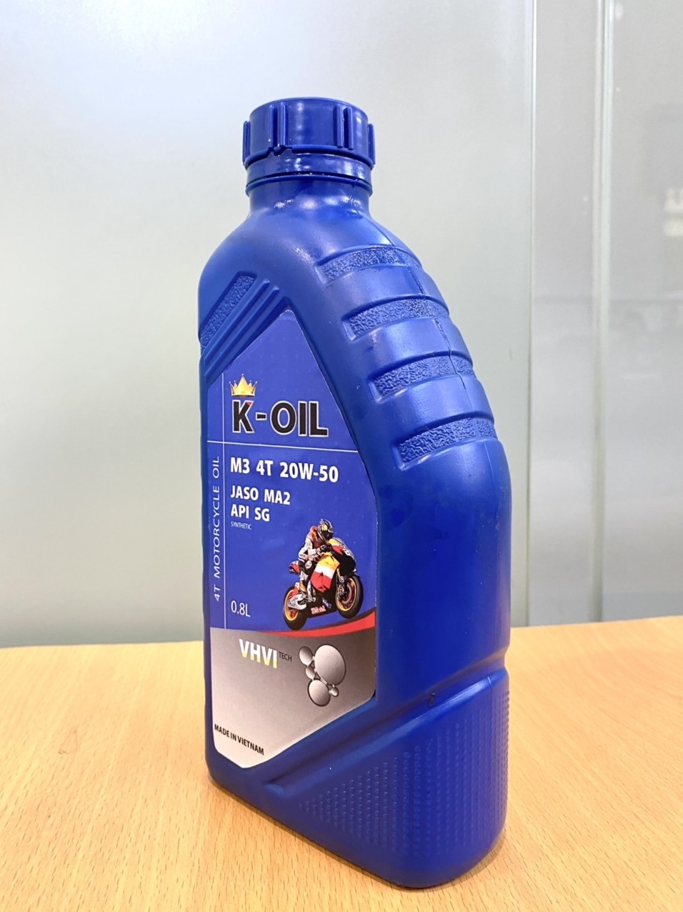 K-OIL 4T M3 motor oil  20W-40 API SG JASO MA2  highly recommended  semi synthetic oil good deal  for 4-stroke motorcycles factor