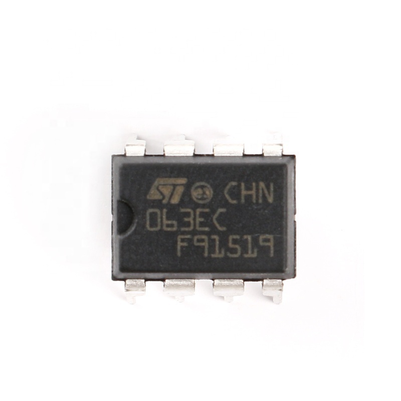 New Original DC DC Regulator Controller Chip DIP-8 MC34063 MC34063ACN