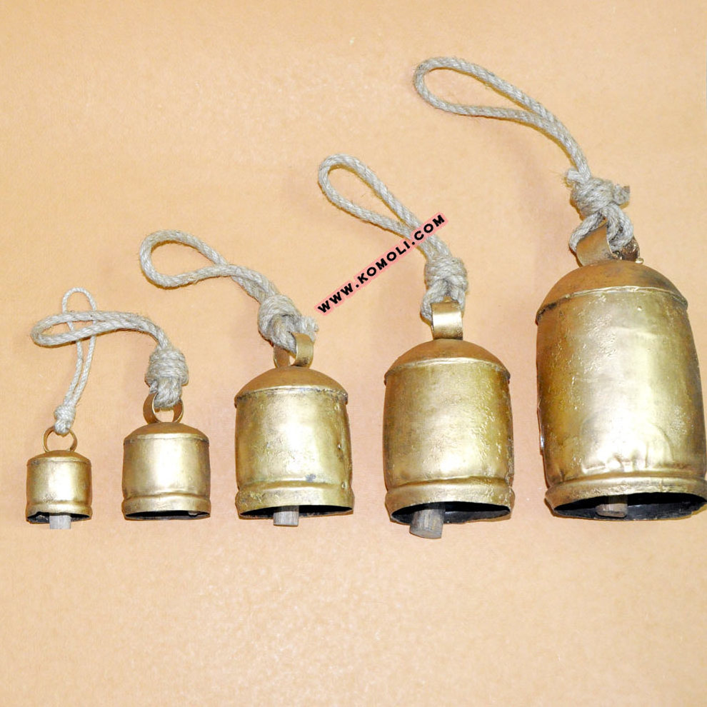 Small cone shape rustic mini cow bell cowbells for sale