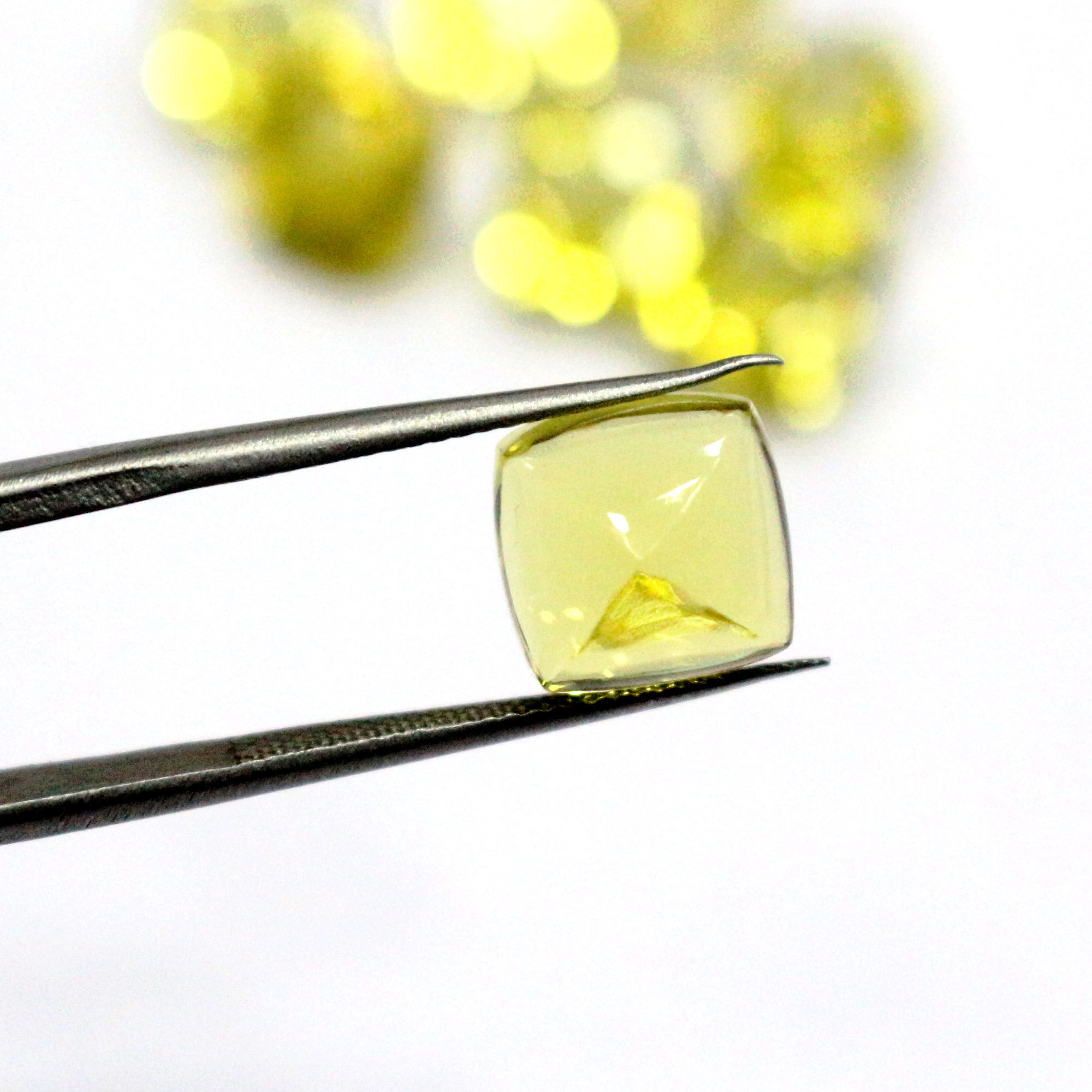 High Quality Lemon Quartz Sugarloaf Gemstone 8-10 mm Cabochon Loose Semi Precious Stone for Gold Silver Jewelry Making