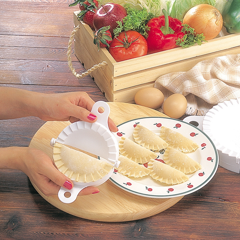 Customized High Quality Food Grade Kitchen Utensils Home Dumpling Maker Gadgets Dumpling Press Maker