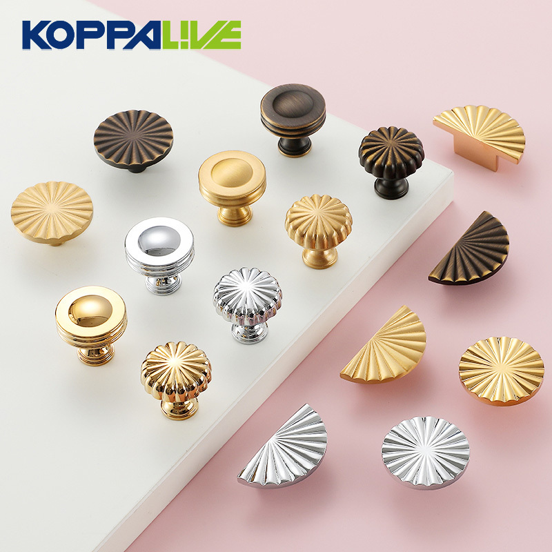 Koppalive Single Hole Copper Cabinet Handles Shiny Gold Sunflower Furniture Brass Kitchen Cabinet Drawer Knobs and pull